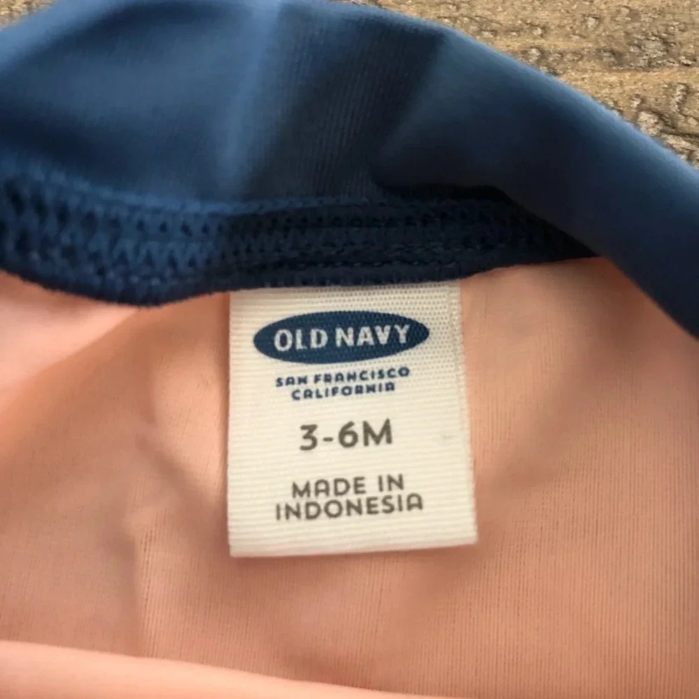 Old Navy Baby Boys‎ Rash Guard Shirt Swim 3-6 Mos